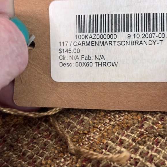 Reversible Heavyweight fabric 50x50” Throw! Dresses up your bed, table,sofa etc! - Picture 7 of 7